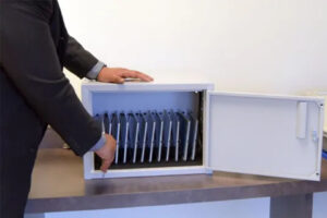 armadietti di ricarica