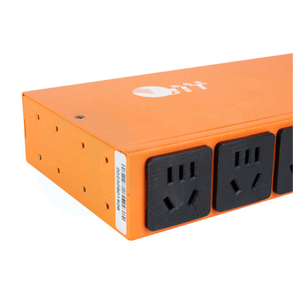 32A 4-Outlet Smart Power Distribution Unit for Server Rack